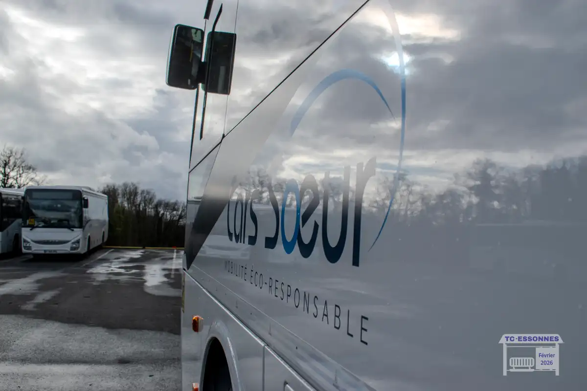 130 - IVECO Crossway 10m NF