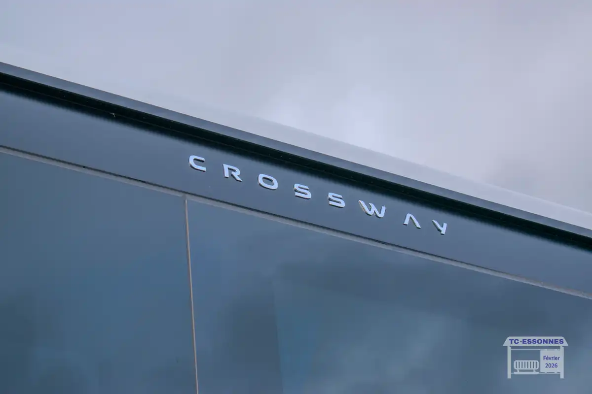 130 - IVECO Crossway 10m NF