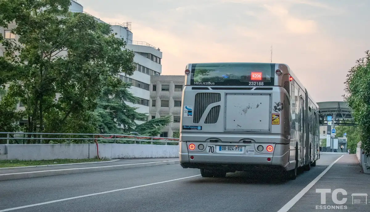 232188 - HeuliezBus GX 427 (245)