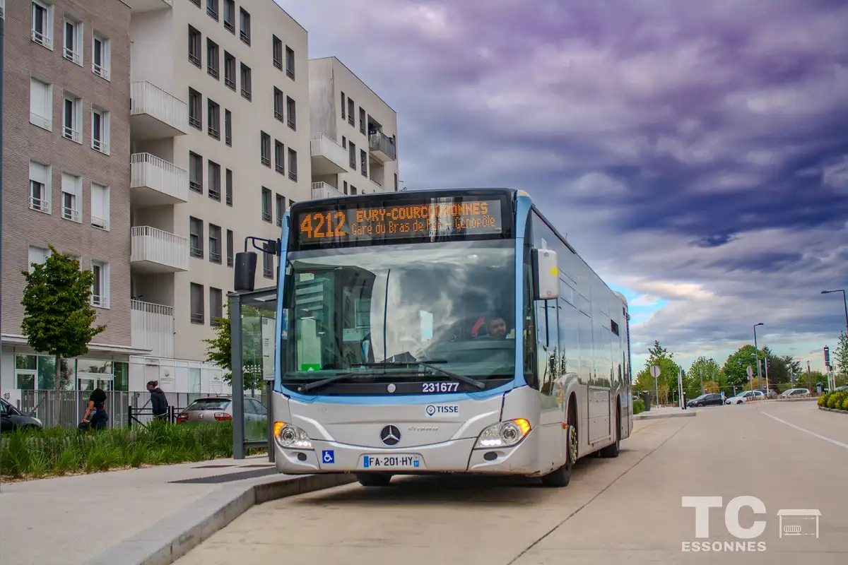 231677 - Mercedes Citaro 2